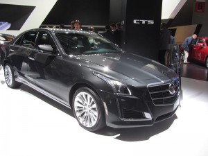 800px-Cadillac-CTS-2014-gray_IAA2013_front-right-side_LWS2816