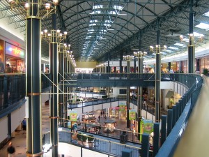 Interior_mall_of_america